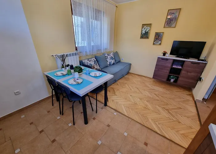 Mit Terrasse By Interhome *