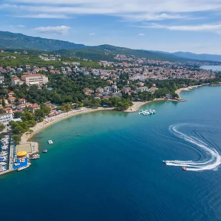 Mit Terrasse By Interhome Апартаменты