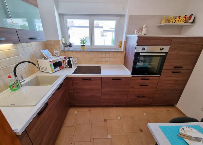 Lägenhet Mit Terrasse By Interhome *